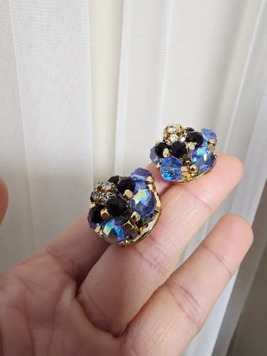 thumbnail-7